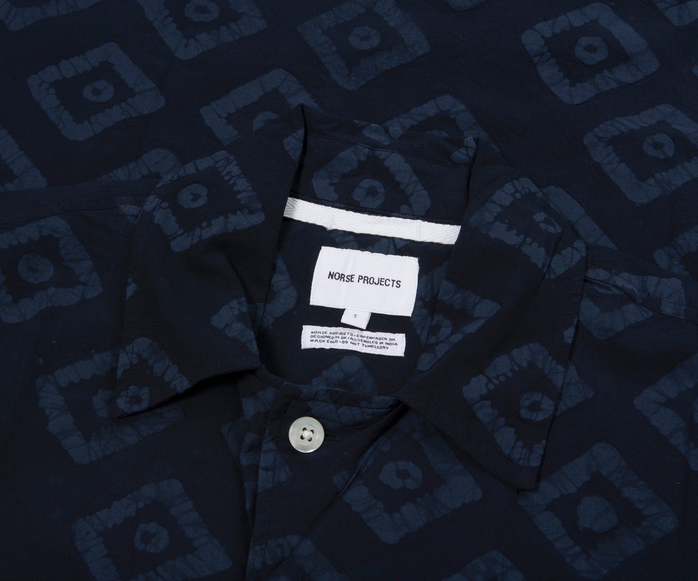 Norse Project Mads Batik Navy SS Shirt