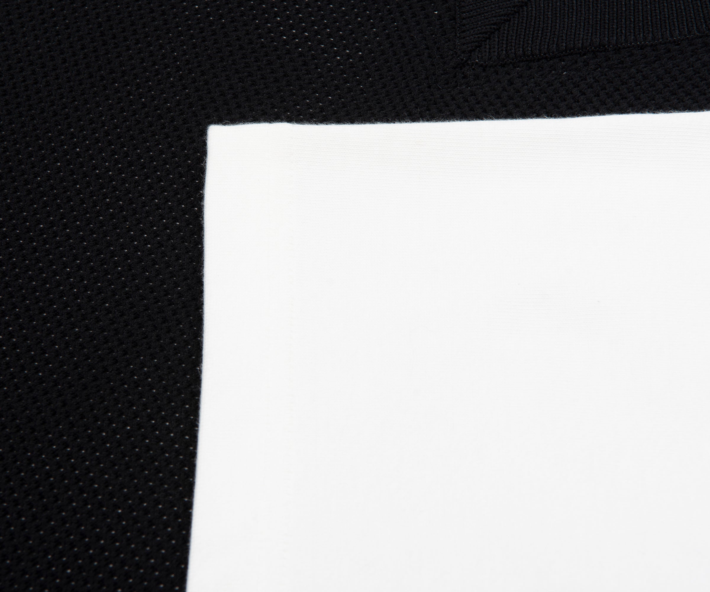 Comme Des Garcons V-Neck Vest T-Shirt Black/White