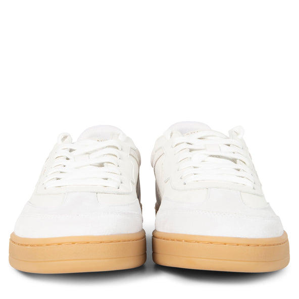 Axel Arigato Dice-T White/Dark Gum Trainers
