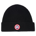 Canada Goose Black beanie with brand logo | Pockets