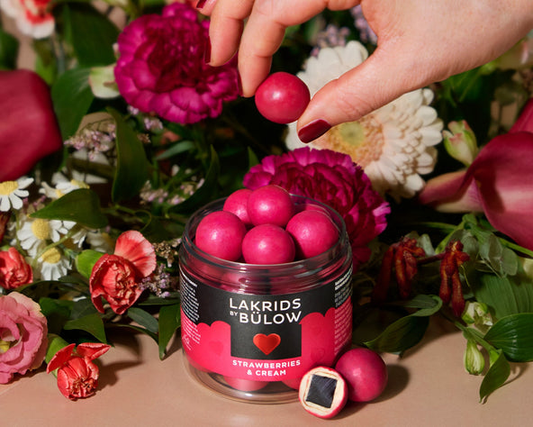 Lakrids By Bulow Strawberries & Cream 125G