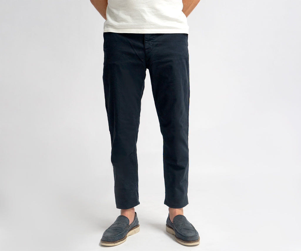 Nudie Easy Alvin Chino Dark Midnight