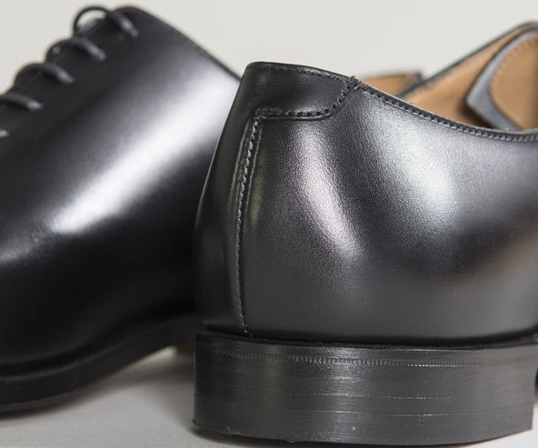 Crockett & Jones 'Alex' Calf Leather Shoes Black
