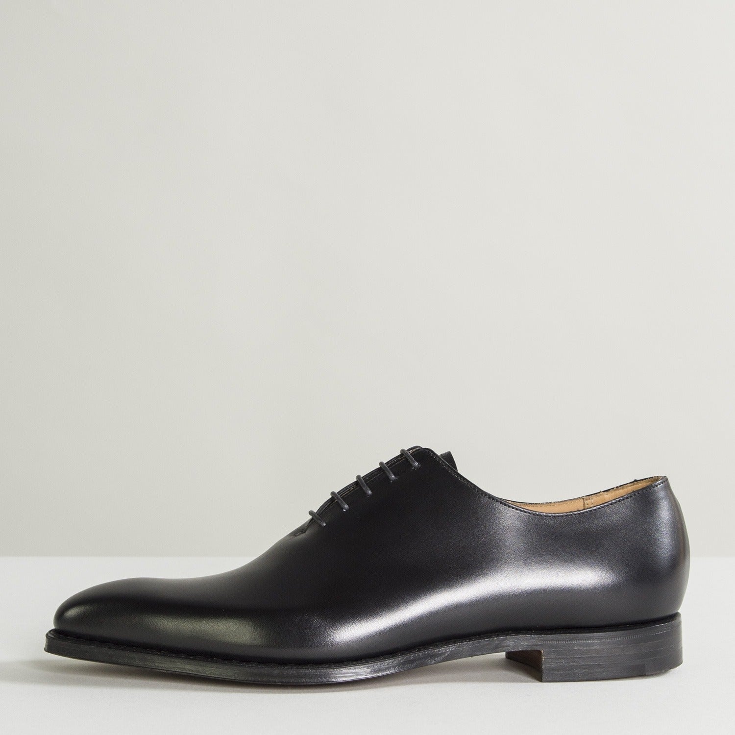 Crockett & Jones 'Alex' Calf Leather Shoes Black