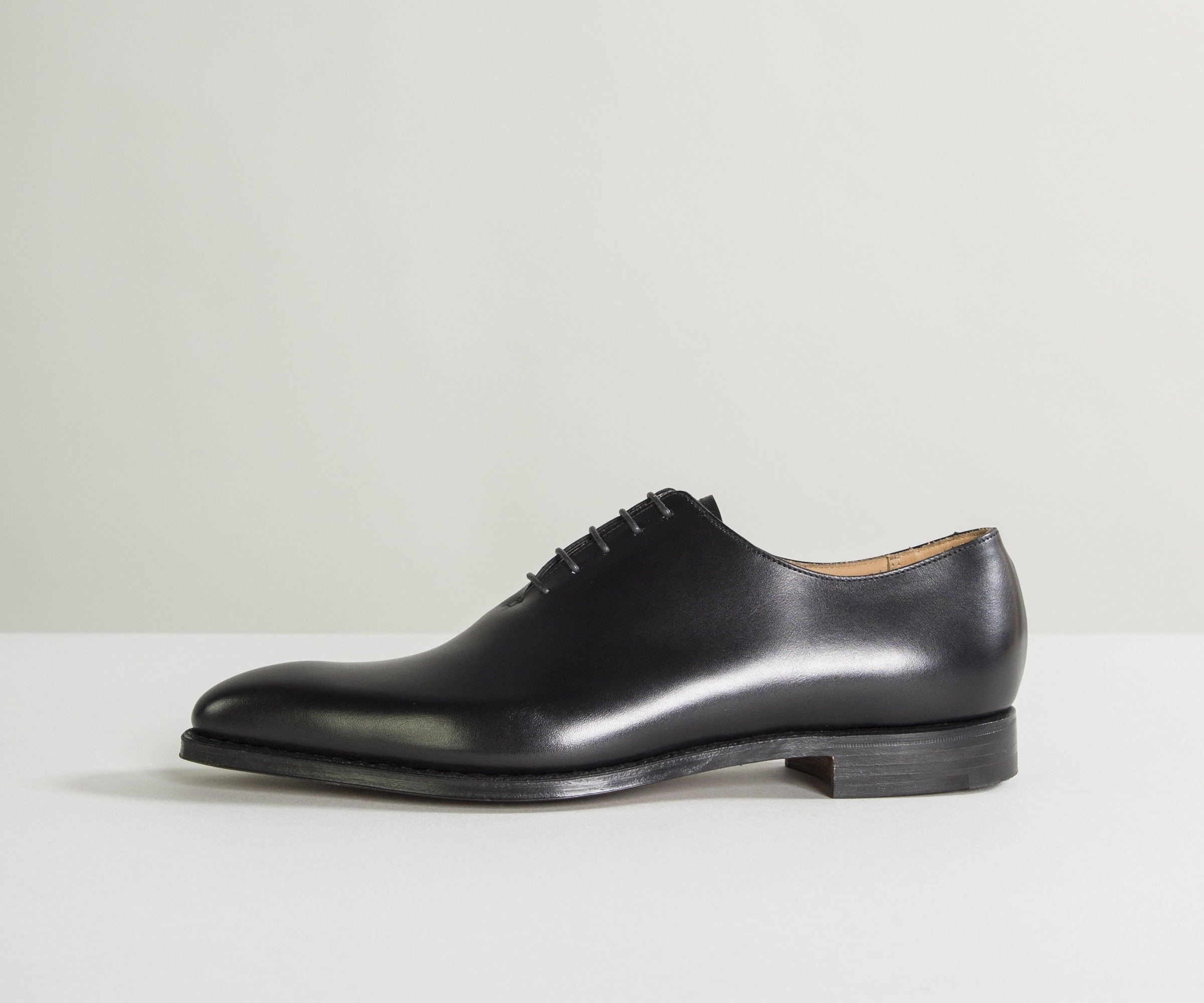 Crockett & Jones 'Alex' Calf Leather Shoes Black