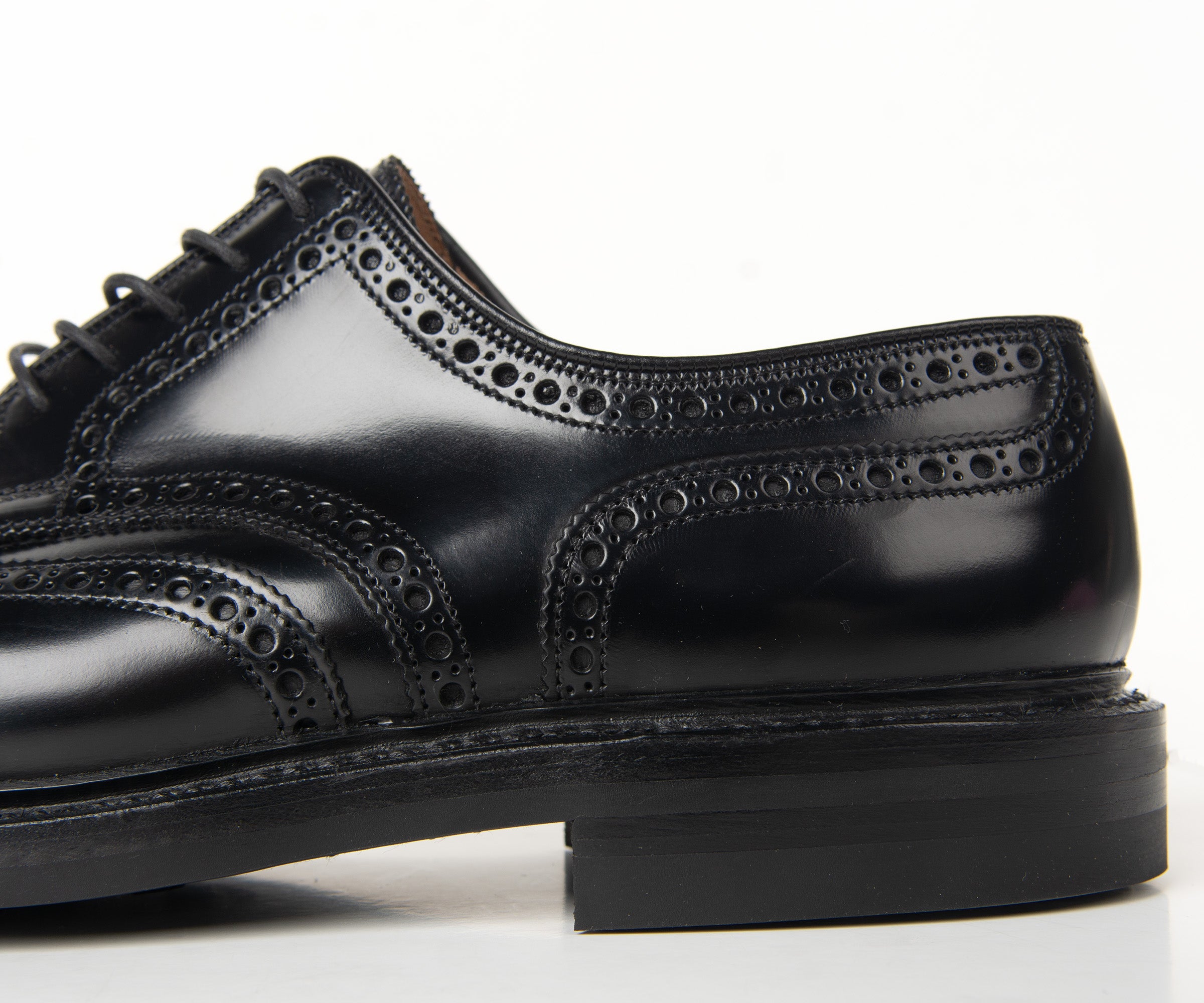 Crockett & Jones Pembroke Cavalry Calf Brogue Black