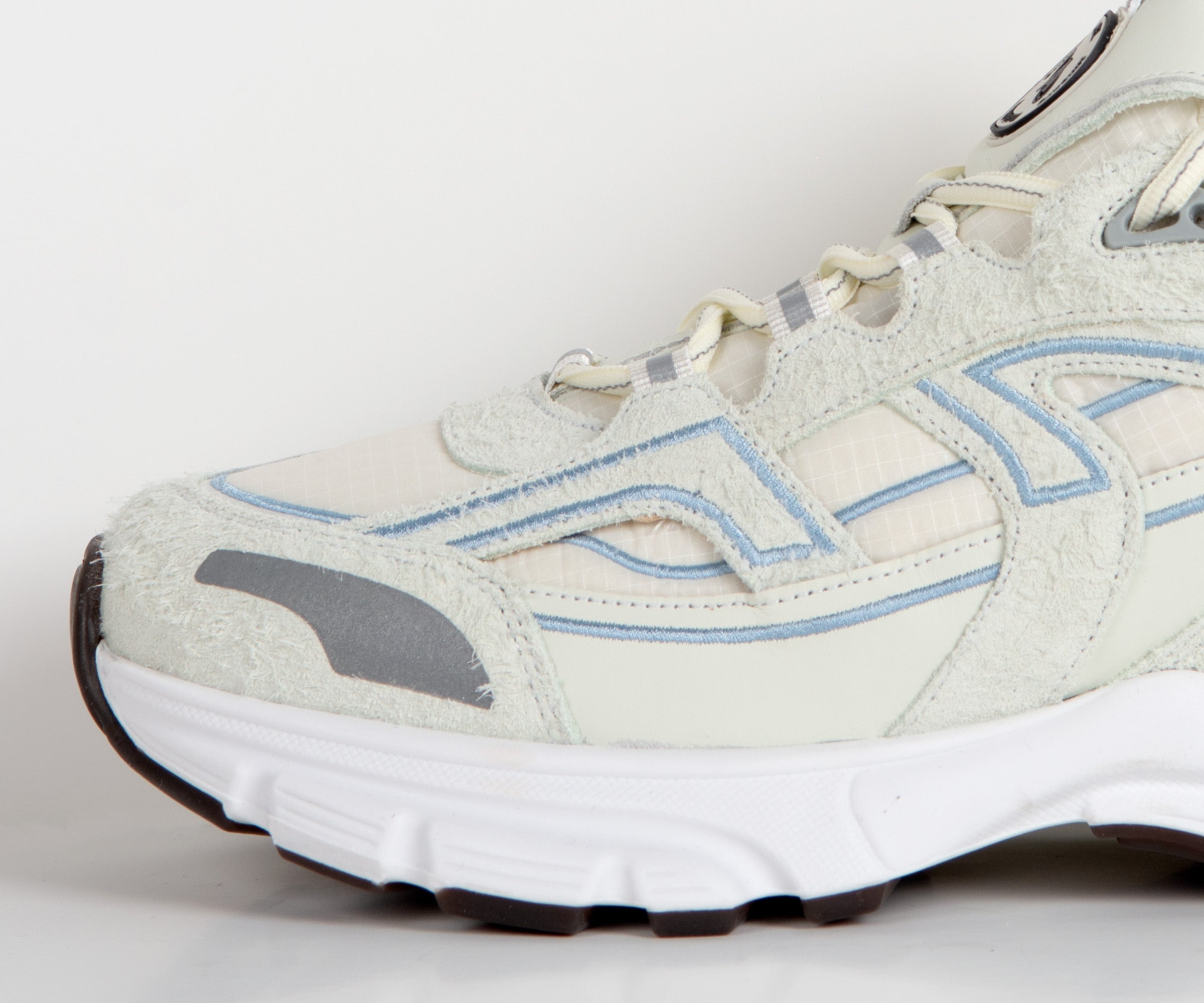 Axel Arigato Marathon R-Trail Runner Blue/Off White