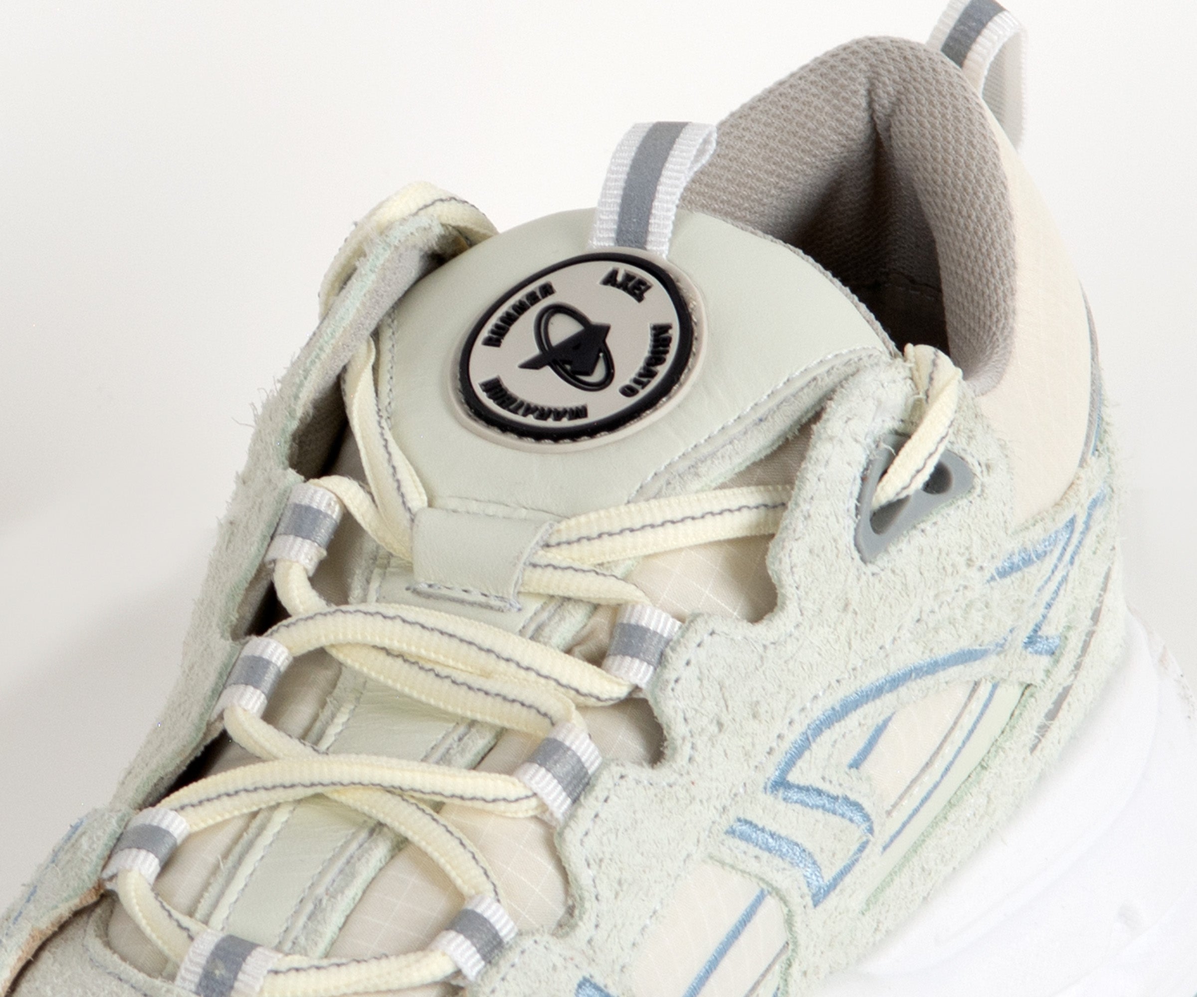 Axel Arigato Marathon R-Trail Runner Blue/Off White
