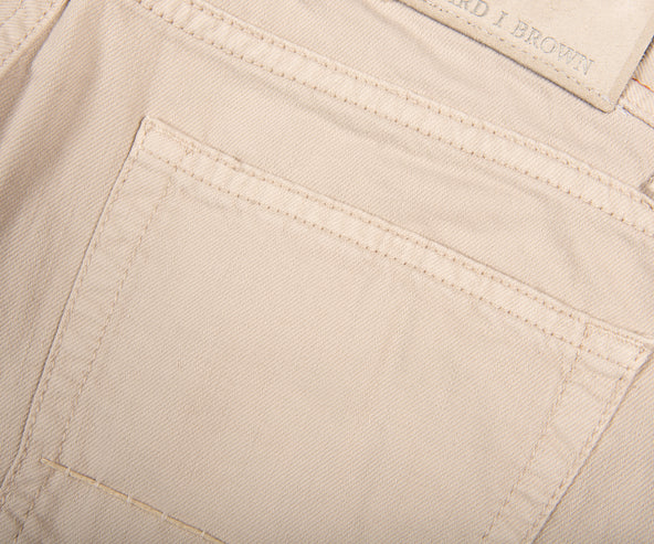 Richard J. Brown Tokyo Icon Daily Comfort Jeans Light Beige