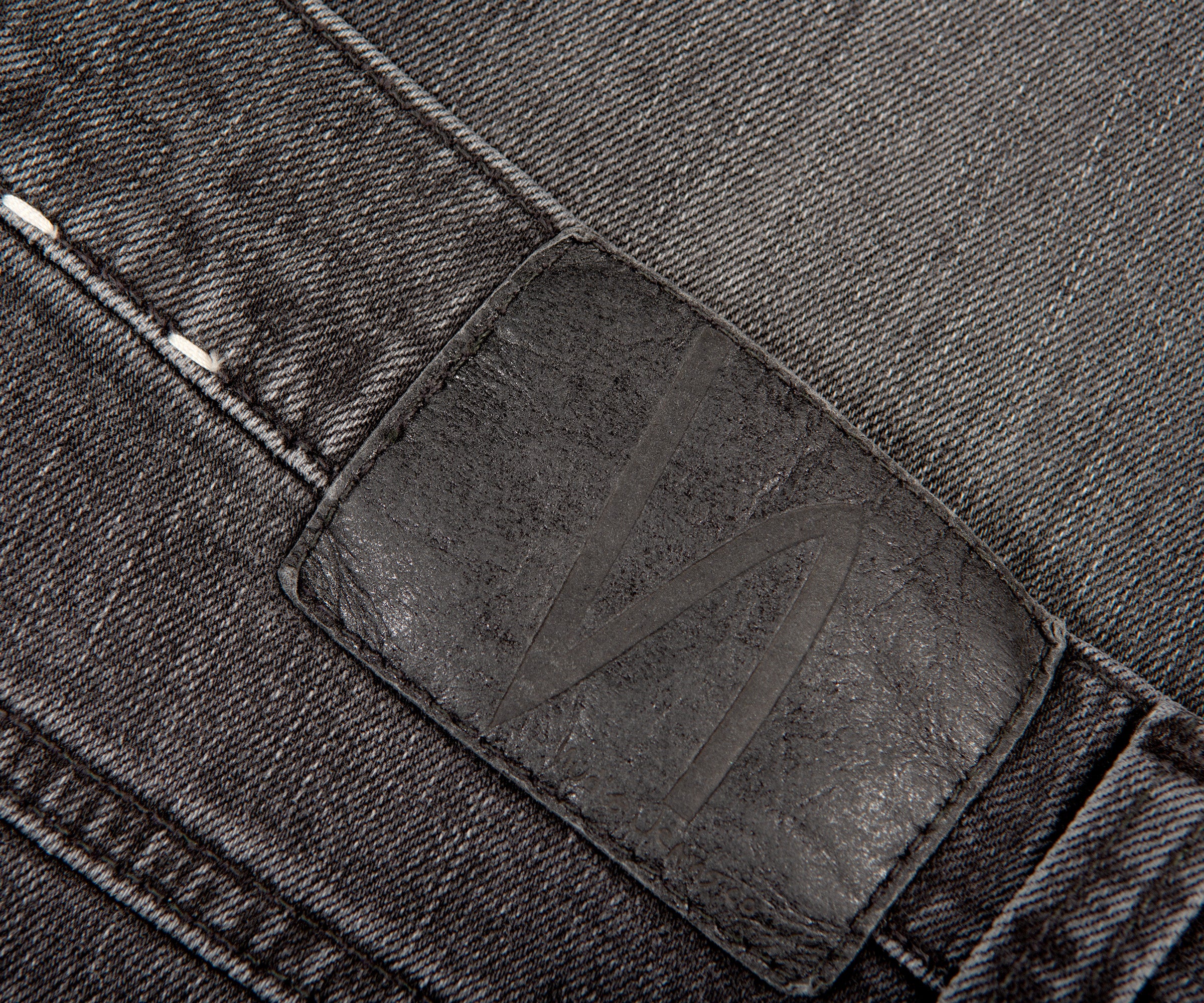 Nudie Lean Dean Black Eyes