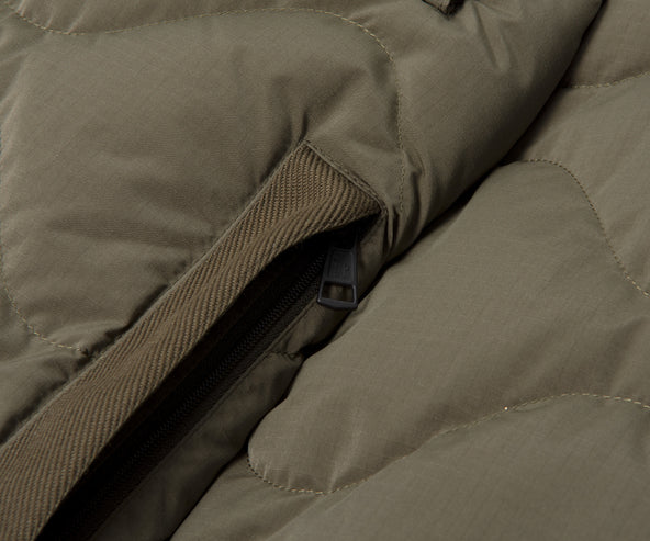 Moncler Laresei Quilted Jacket Khaki