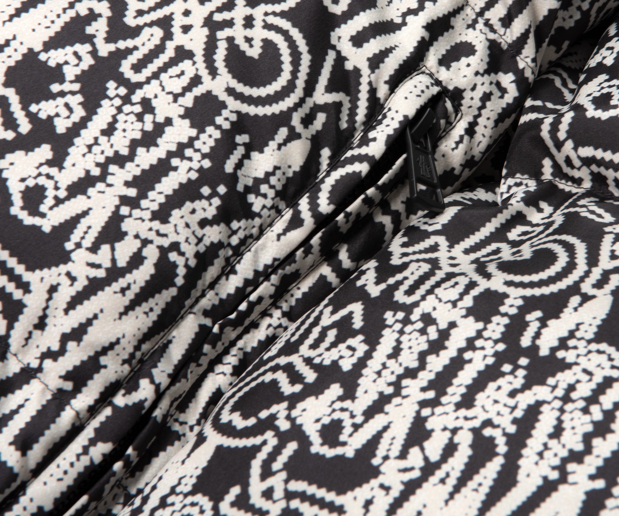 Moncler Chubasco 2 In 1 Printed Jacket Black/White
