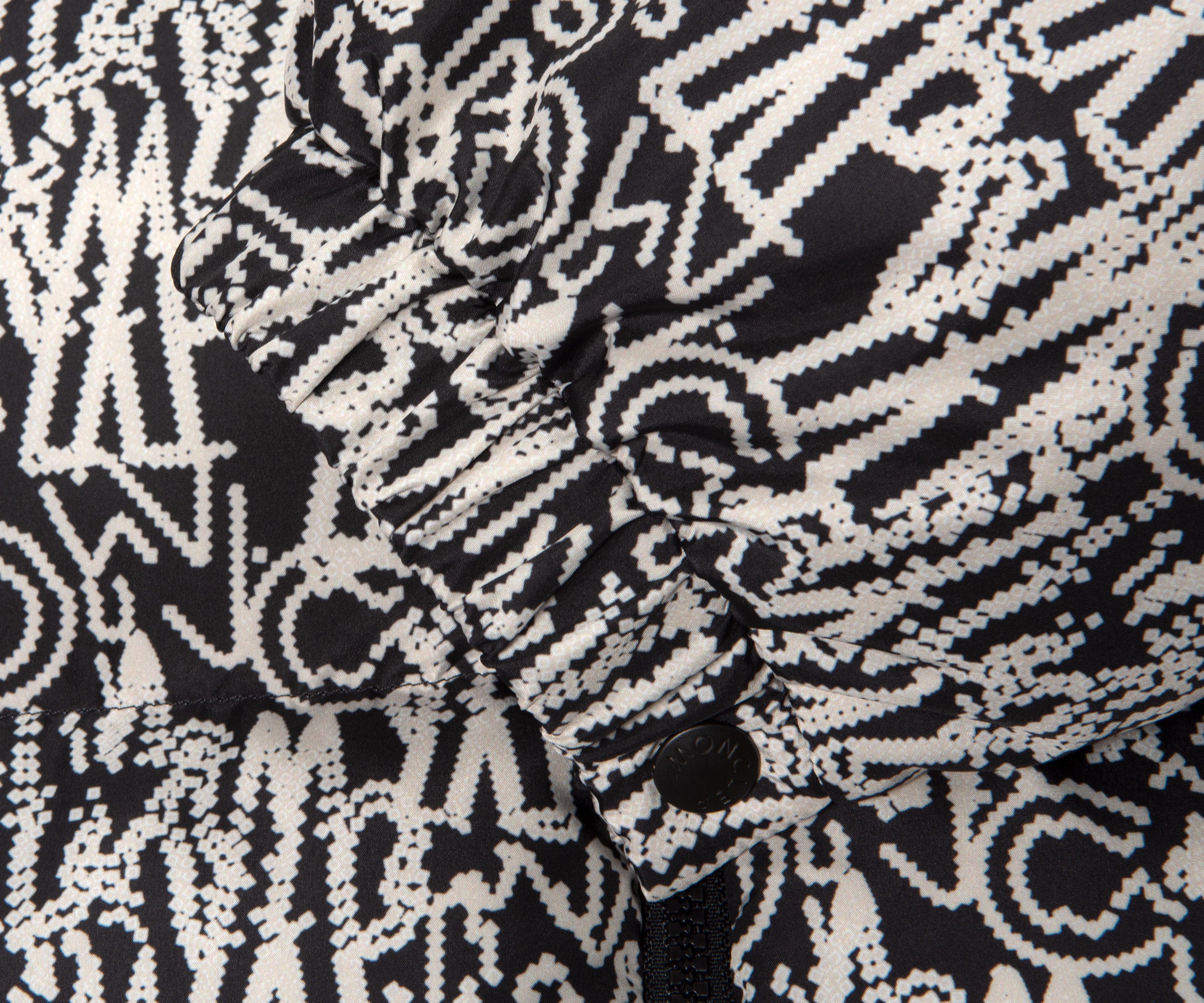 Moncler Chubasco 2 In 1 Printed Jacket Black/White