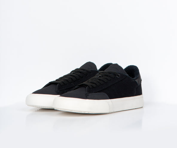 Heron Preston 'Vulcanised' Low Top Trainers Black/White