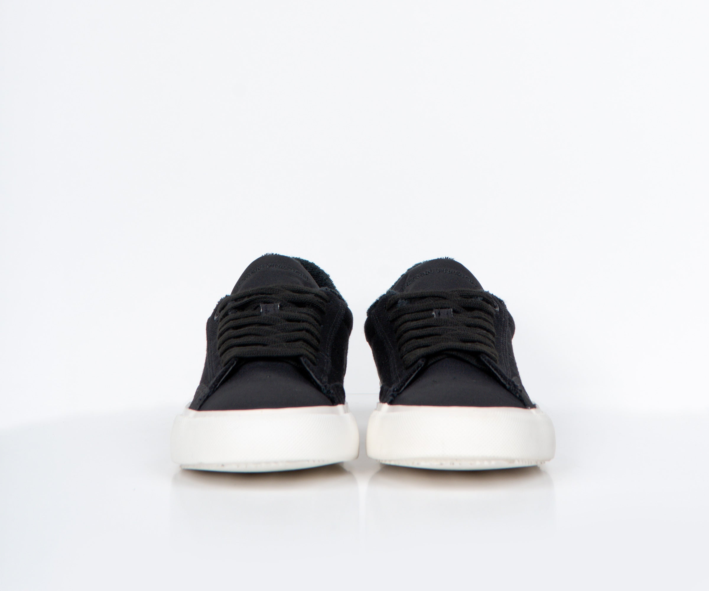 Heron Preston 'Vulcanised' Low Top Trainers Black/White