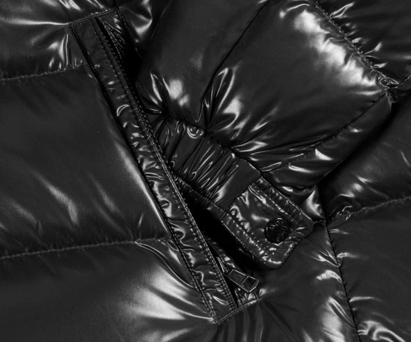 Moncler Maya Short Down Jacket Black