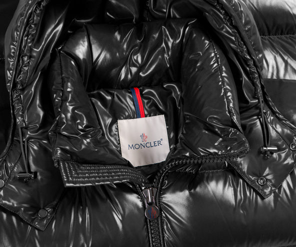 Moncler Maya Short Down Jacket Black