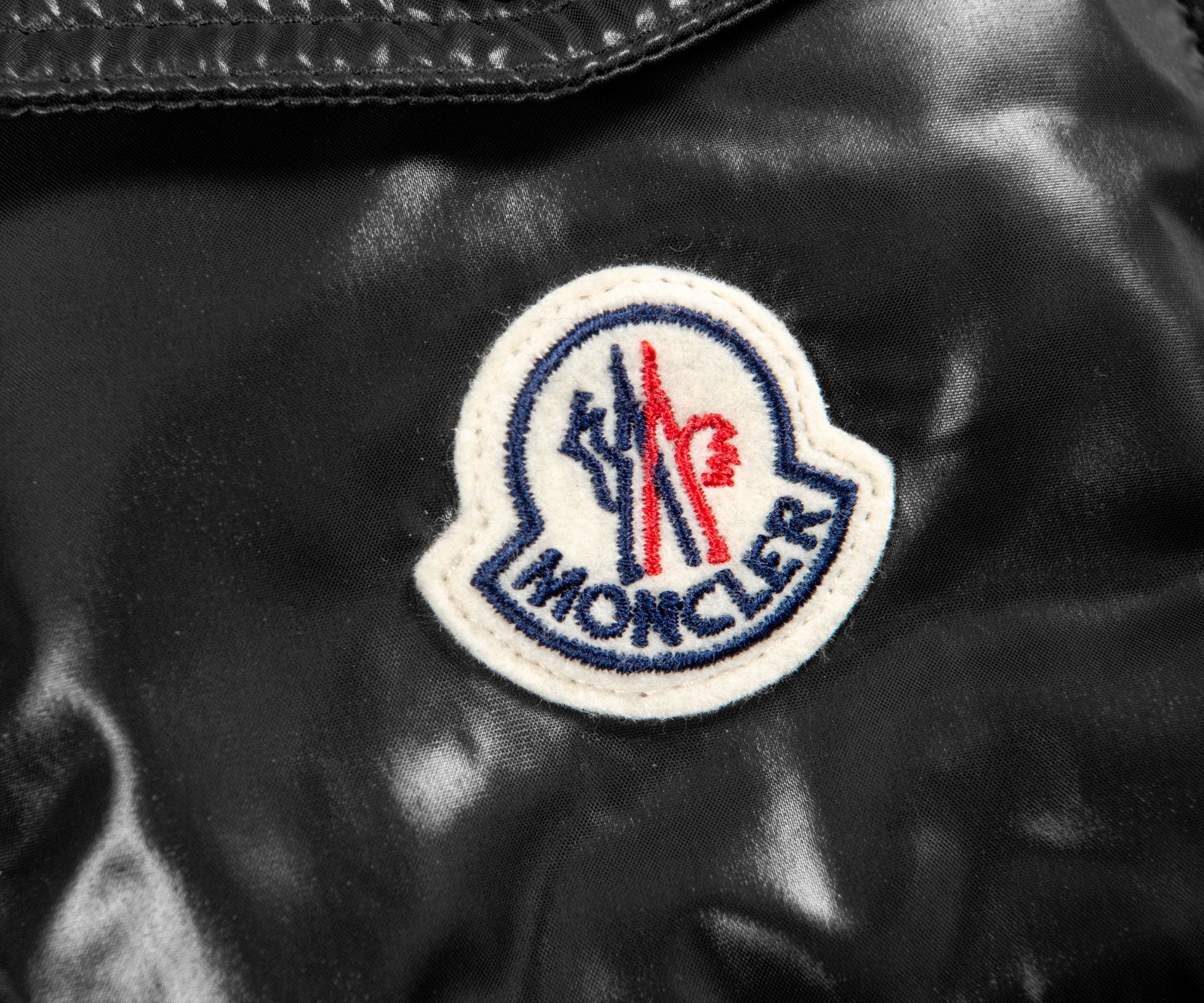 Moncler Maya Short Down Jacket Black