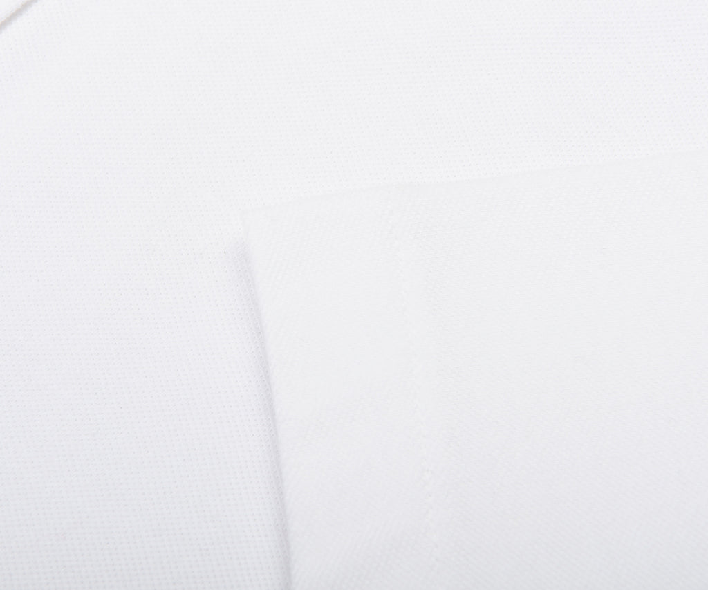 Solid light gray color swatch