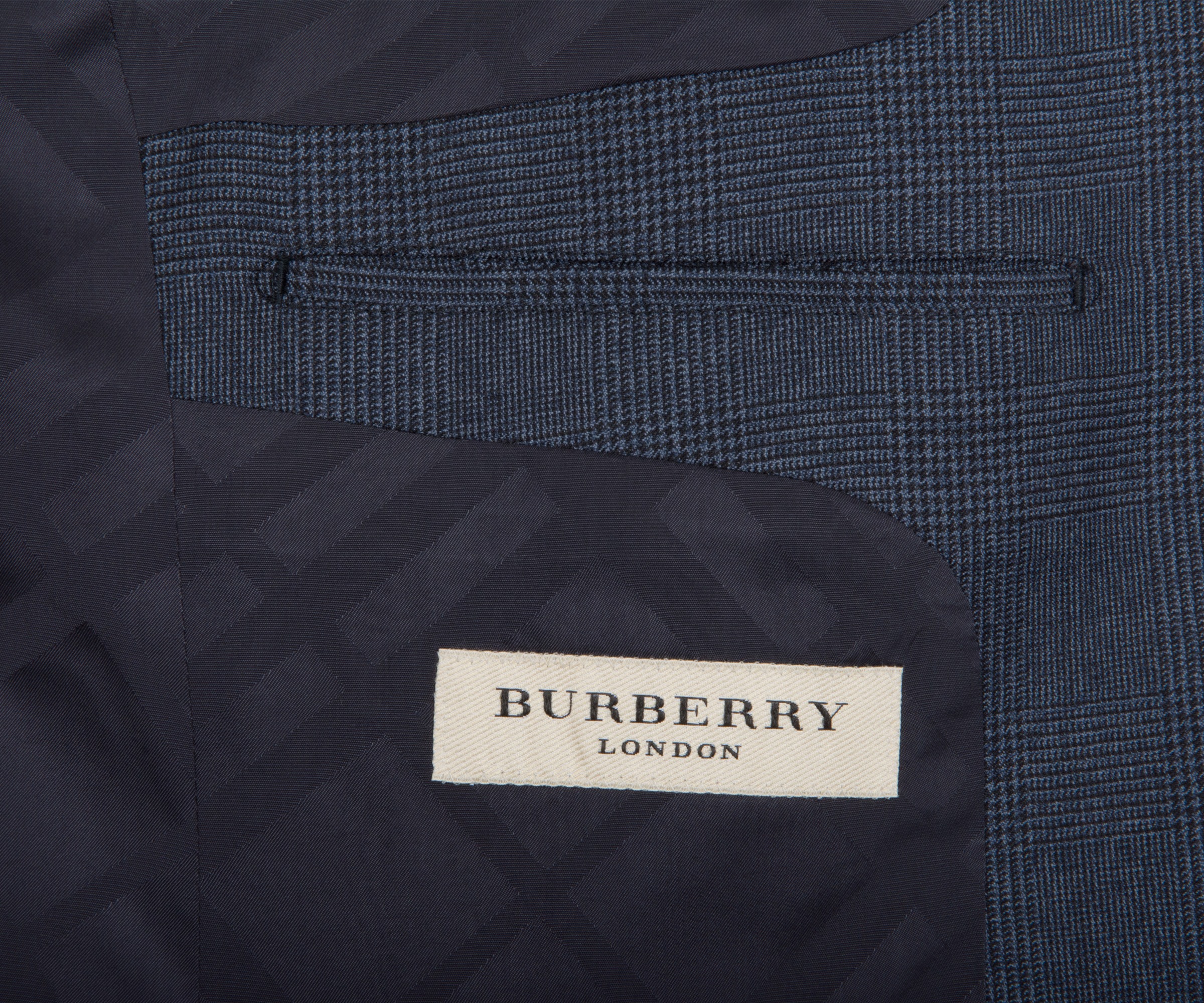 Burberry Prince Of Wales Travel Suit Blue